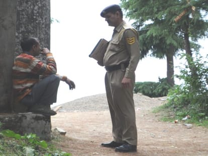 fraud with woman