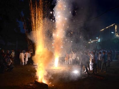 varanasi celebrates diwali on oath ceremony