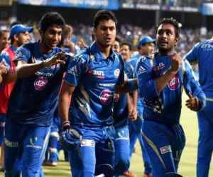 how mumbai indians gets an extra bowl!