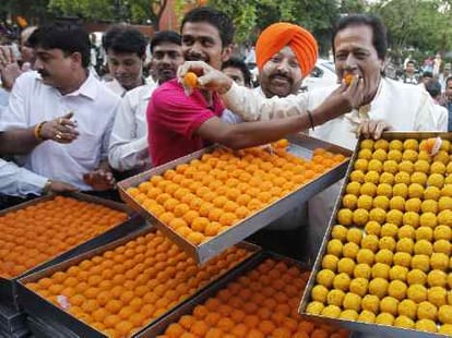 varanasi celebrates diwali on oath ceremony