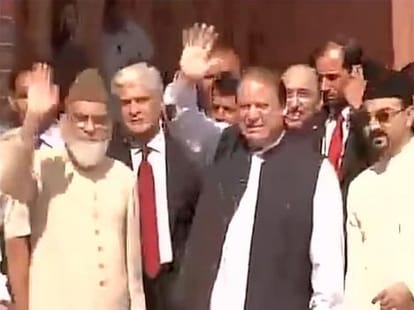 pm narendra modi's first day in pmo