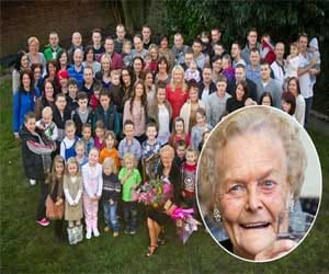 women with 130 grand children dies