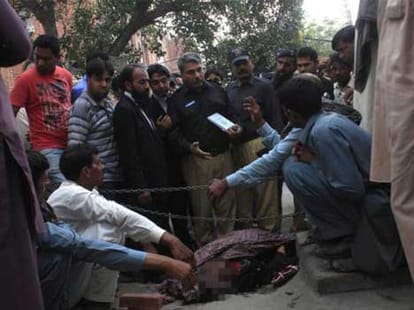 Pakistani Couple Murdered In Gruesome Honor Killing