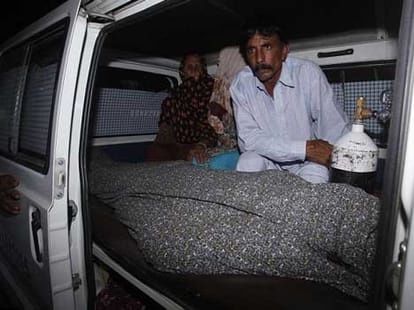 In order to investigate the murder of a woman killed by stone