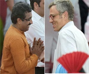 omar abdulla and rss fight over kashmir and 370 issue