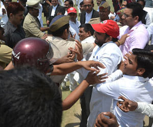 cm akhilesh yadav in allahabad