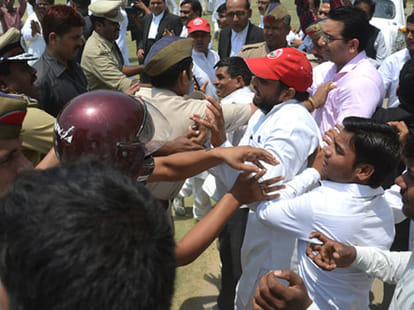 cm akhilesh yadav in allahabad