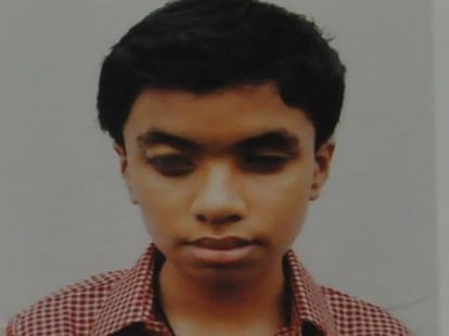 blind child top in school