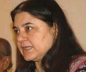 maneka gandhi says rape victim center open on every district