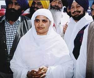 Highcourt Notice to Bibi Jagir Kaur in Land Scam Case