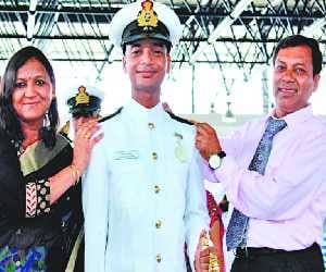 Rohit Manderwal of Panchkula Selected for Navy Fighter Pilot