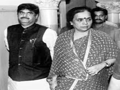 number 3 proves fatal again for Mahajan and munde families