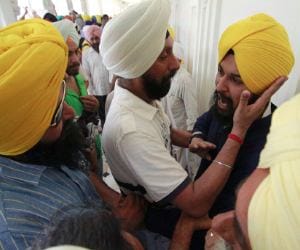 entangled to Media and Task Force by AAP worker