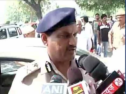 Driver of the Indica arrested that hits munde's car