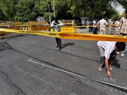 many questions left after gopinath munde's death in delhi 