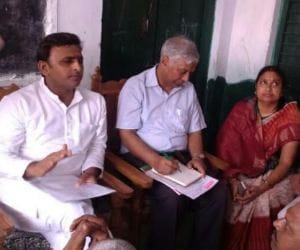 akhilesh yadav visits shrawasti