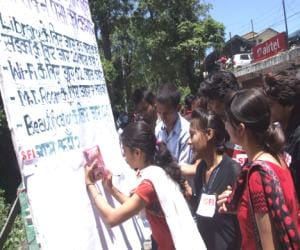 signature campaign launched by former SCA