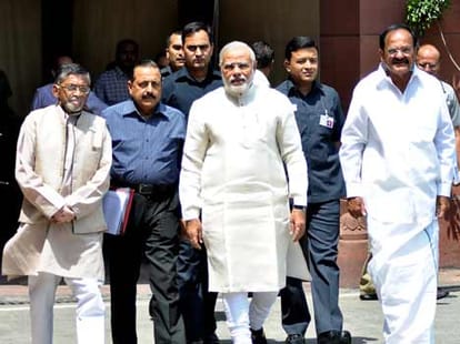 Halla bol brigrade comes in modi support