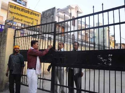 power crisis increase in uttar pradesh