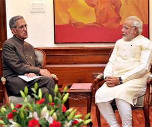 Up governor meets prime minister narendra modi on law & order issue