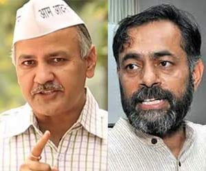 Manish Sisodia alleges Yogendra Yadav