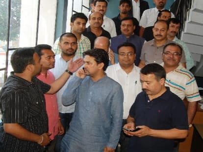 Session court Canceled the orders of arrest warrant against MP Anurag thakur.