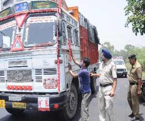 Youth dies in Road accidnent