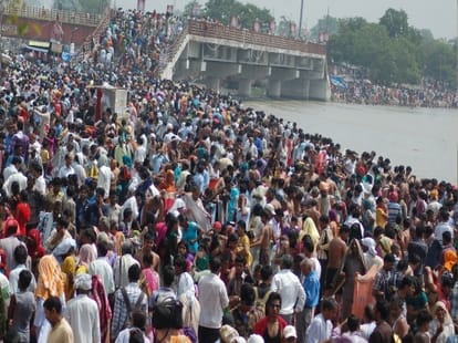 Encroachment on ganga by priest