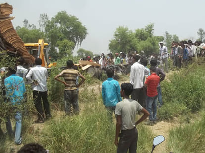 four died in train accident