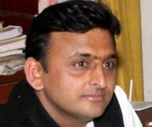 AAP shows protest over Lucknow rape