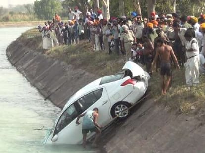 car fell into the Bhakra canal,  3 deaths