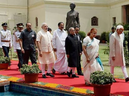 narendra modi responds to president's speech in loksabha