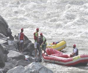 The fifth body was found the next day in search operations