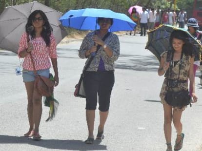 girl students will get laptops and bicycles in chandigarh