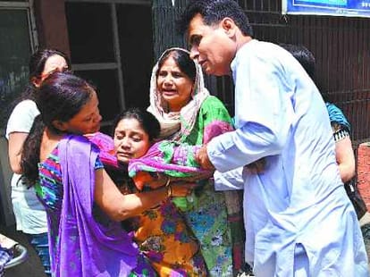 Know about Fire Fighters Dead in Chandigarh Building Fire