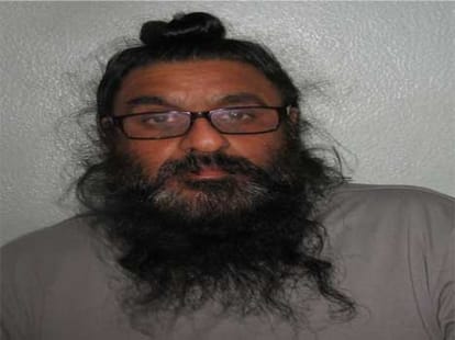 grandfather stabbed daughter in law in eyes for having an affair
