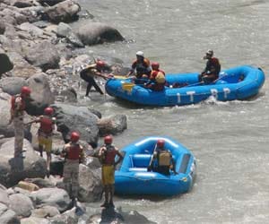 himachal high court seeks report over mandi tragedy   