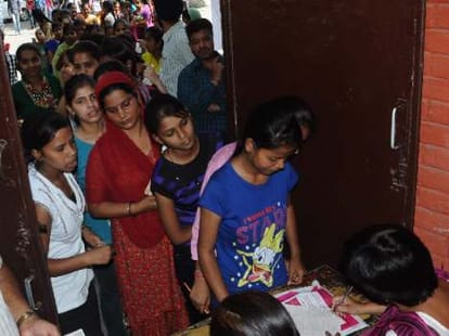 mission admission: cut-off list of top model schools will be 27 