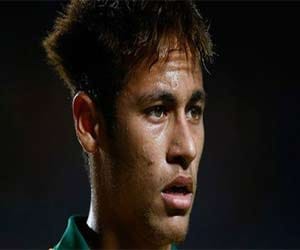 Profile of brazilian player neymar