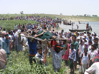 seven died in gazipur boat accident