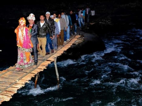 bridge decides marriage