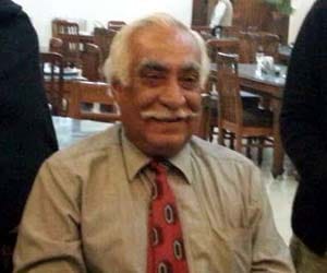 Vir Chakra winner kills in delhi