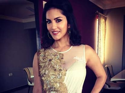 now sunny levone in 'rajkumari' getup