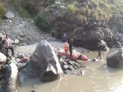 Mandi Incident: search operations trounced Himachal government