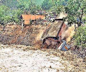 uttarakhand foundation day story.