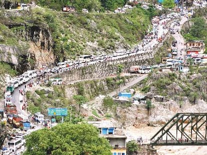 uttarakhand disaster and narendra modi offer