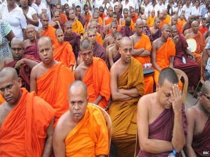 buddhist muslims clashes in srilanka