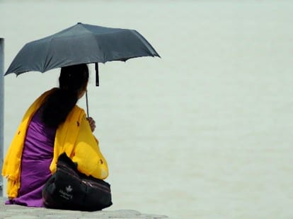 attention tourist, chandigarh sukhna lake seal ten days