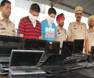 two laptop thief arrest