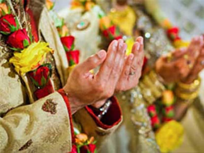 girl married with her boyfriend.